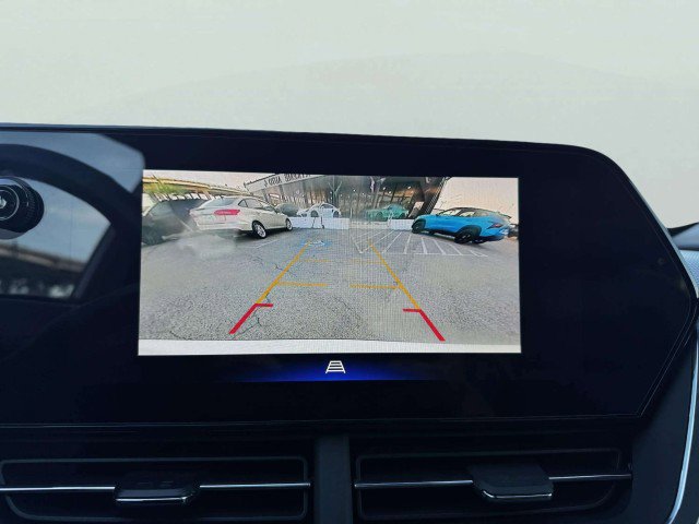 Used 2024 Chevrolet Trax ACTIV w/ Driver Confidence Package image 25