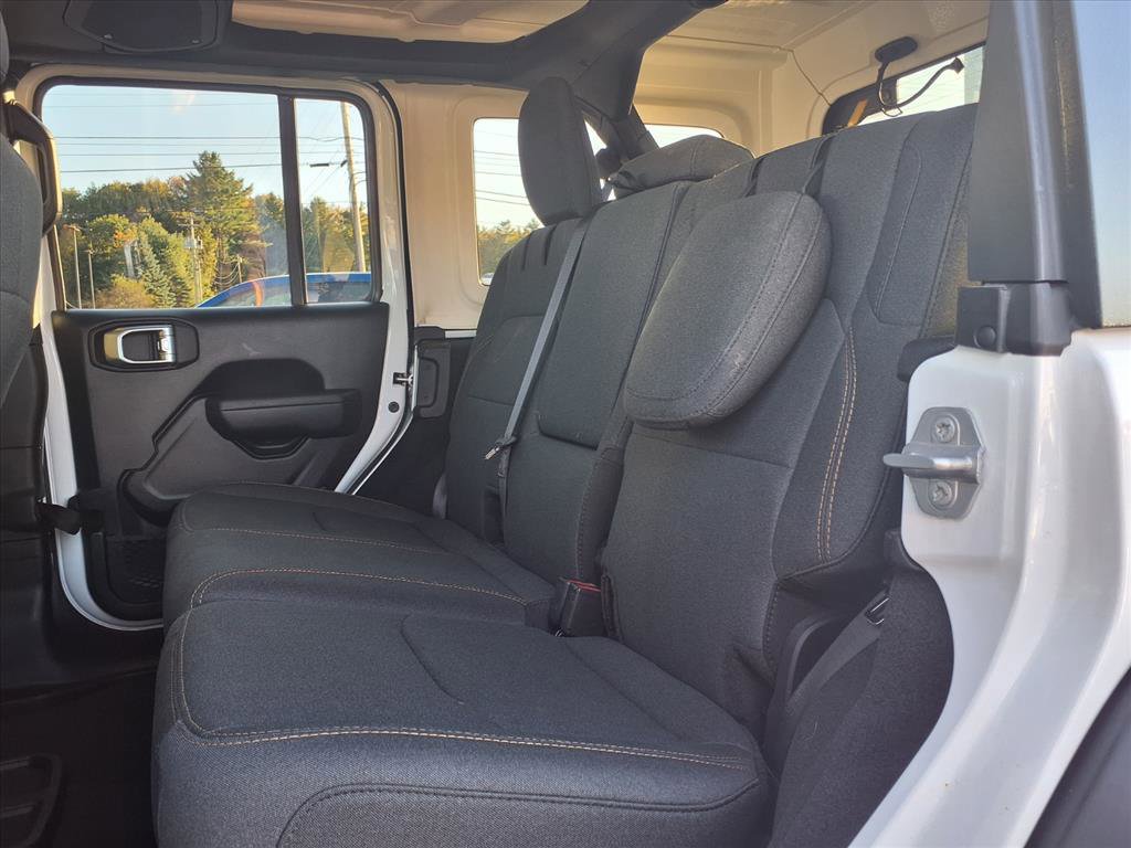 Used 2024 Jeep Wrangler Sport w/ LED Headlamp & Fog Lamp Group image 7