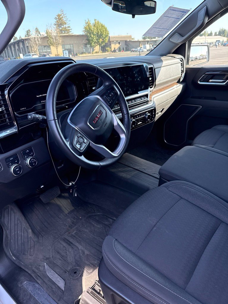 Used 2022 GMC Sierra 1500 Elevation AWD/4WD image 25