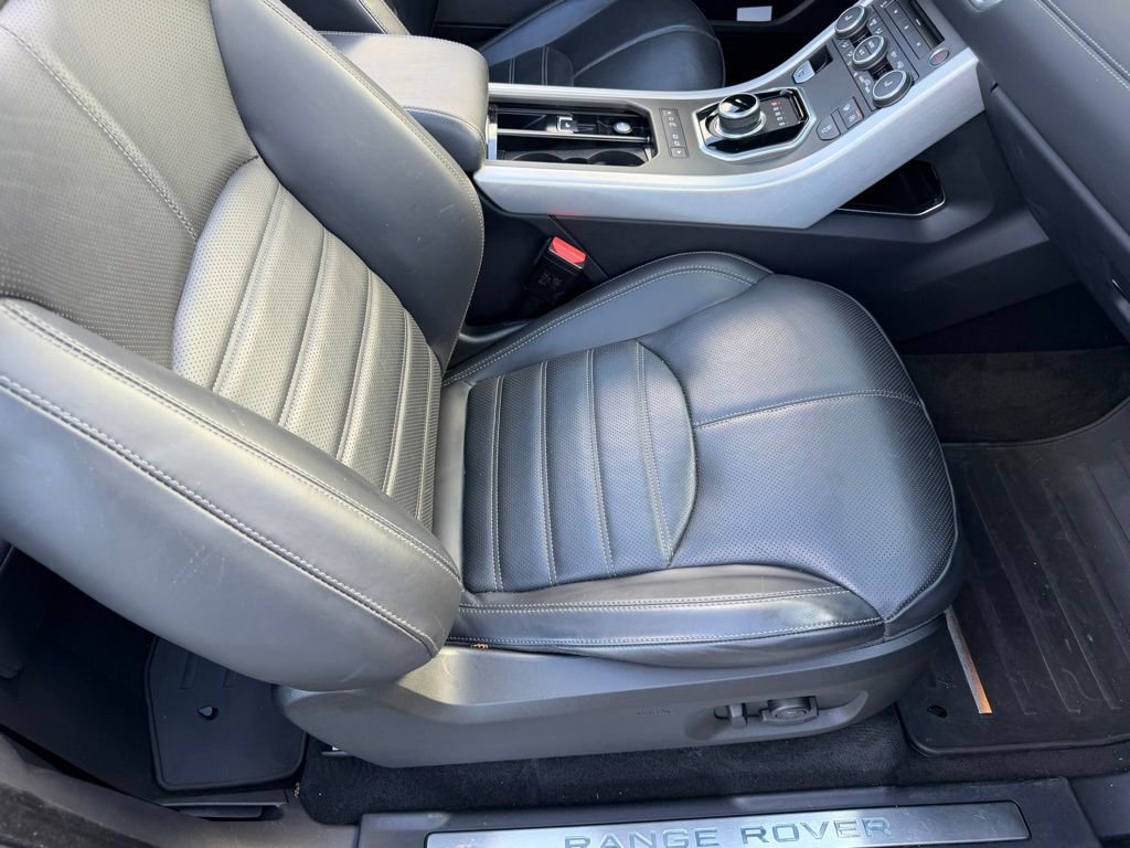 Used 2017 Land Rover Range Rover Evoque HSE Dynamic image 18