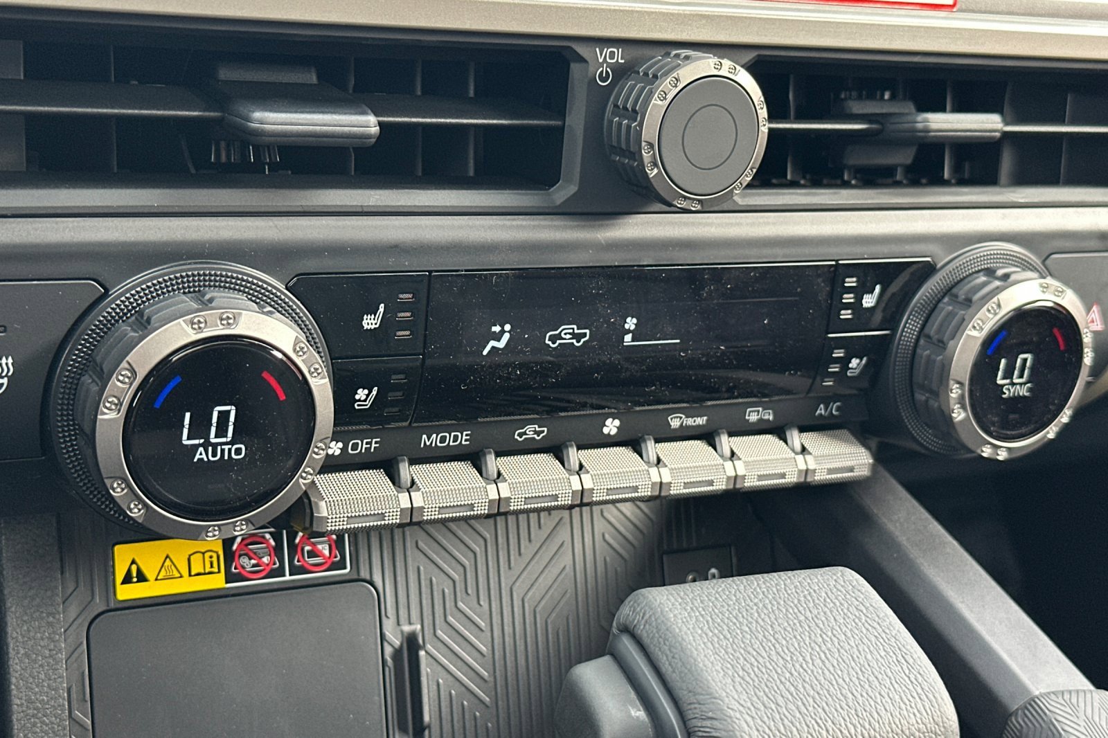 New 2025 Toyota Tacoma TRD Off-Road w/ TRD Off Road Premium Package image 16