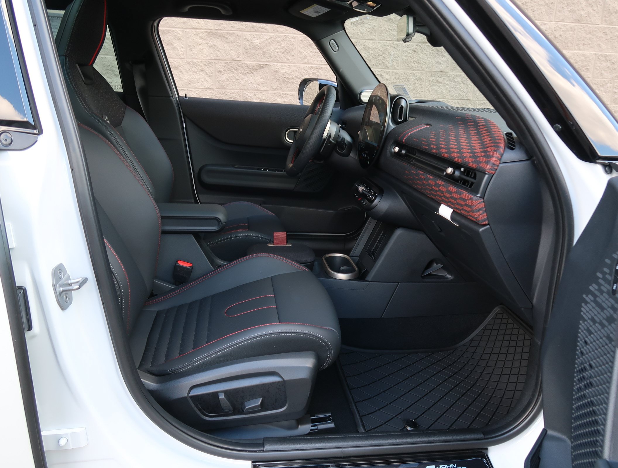 Used 2026 MINI Cooper S FWD image 34