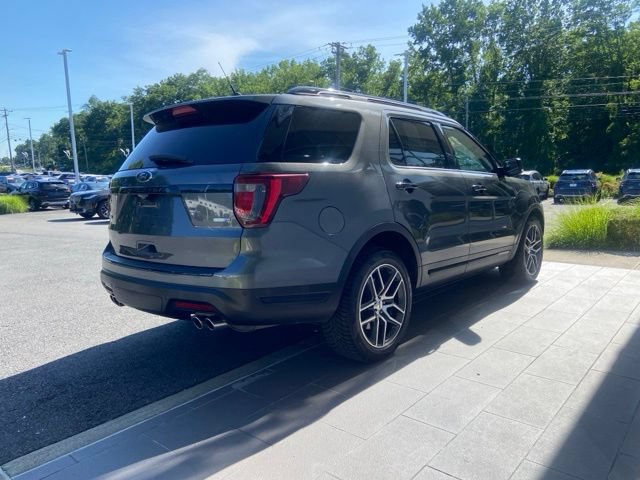 Used 2018 Ford Explorer Sport w/ Ford Safe & Smart Package AWD/4WD image 7