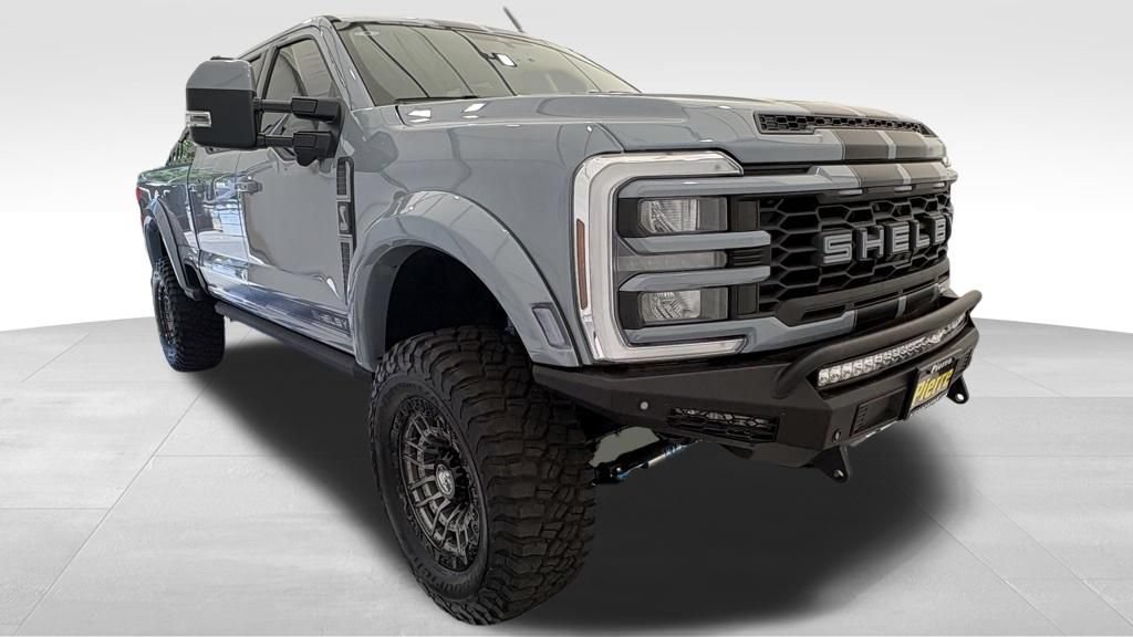 New 2026 Ford F250 Lariat w/ Black Appearance Package AWD/4WD image 8