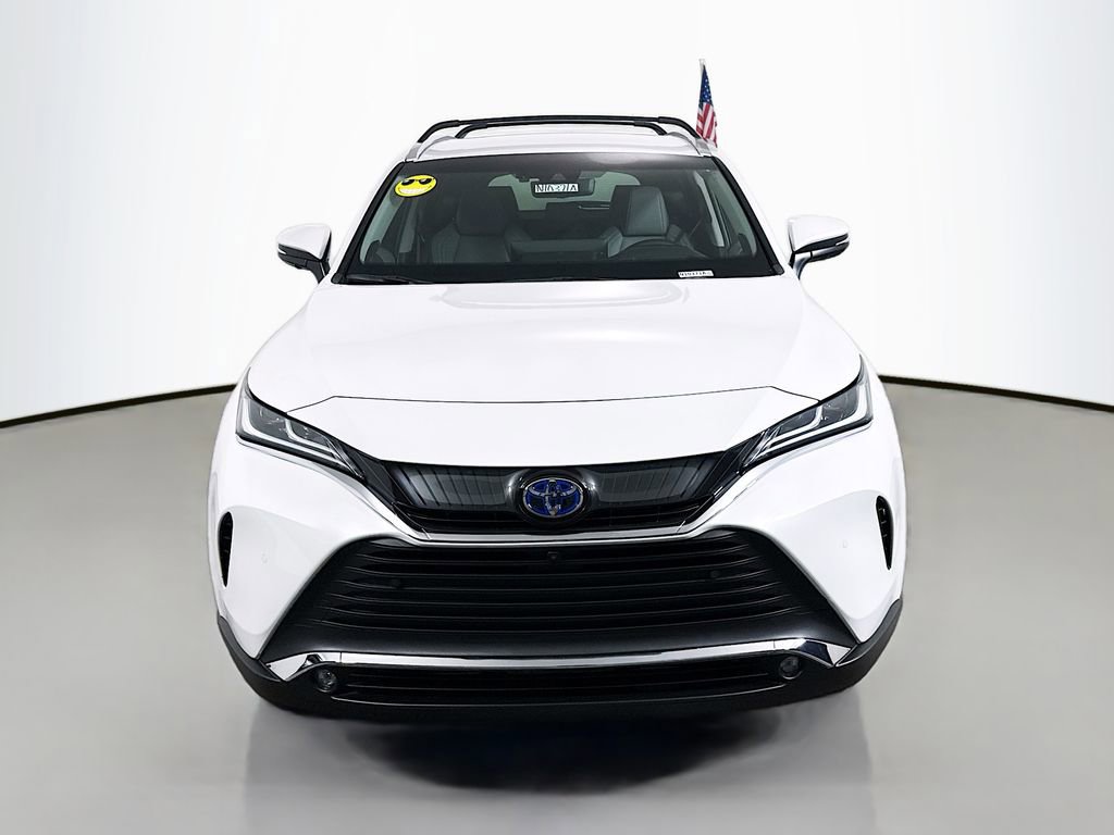 Used 2024 Toyota Venza Limited image 2