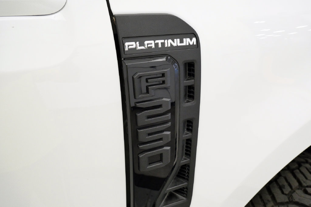 Used 2026 Ford F250 Platinum AWD/4WD image 10