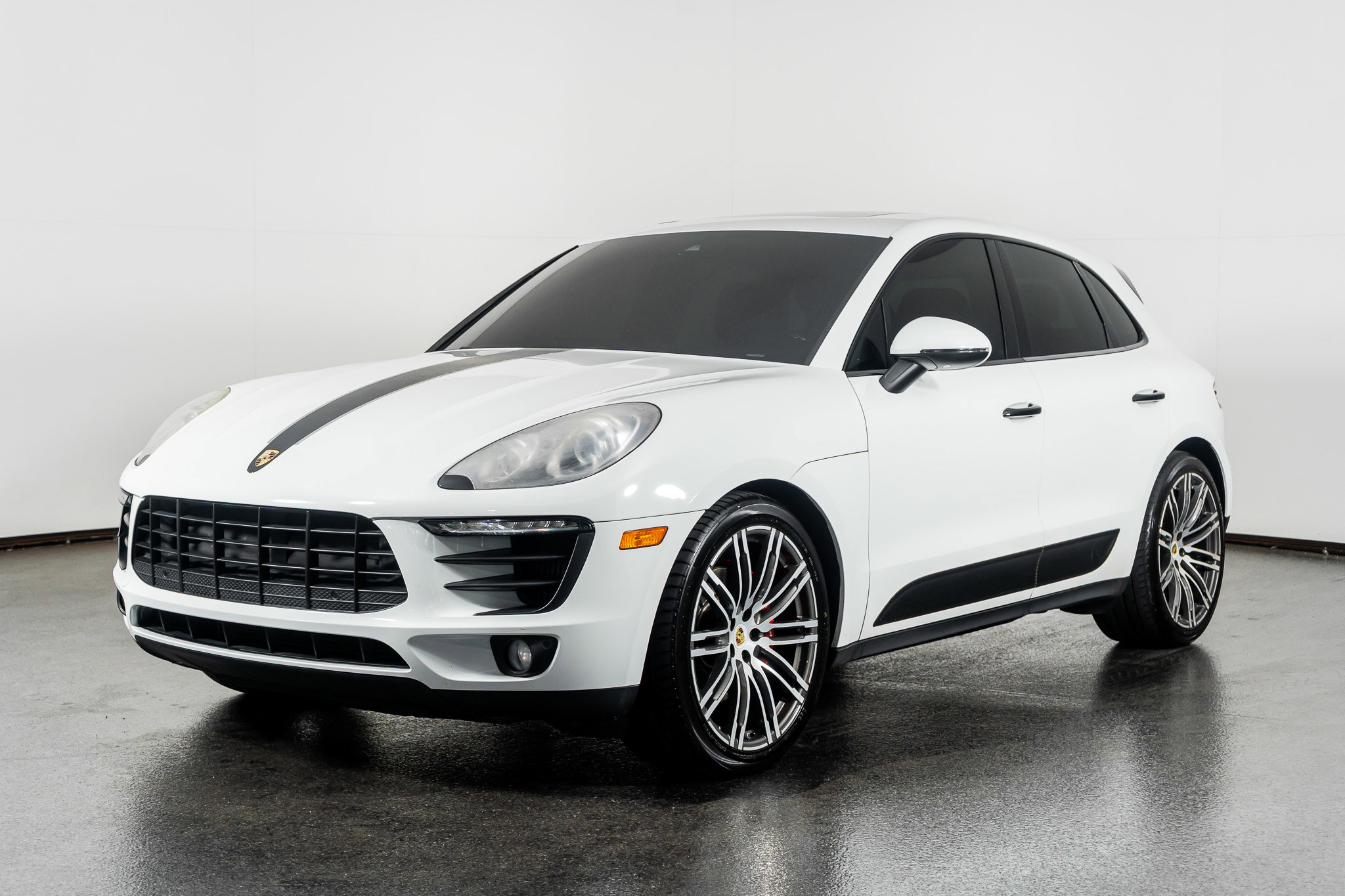 Used 2017 Porsche Macan S image 21