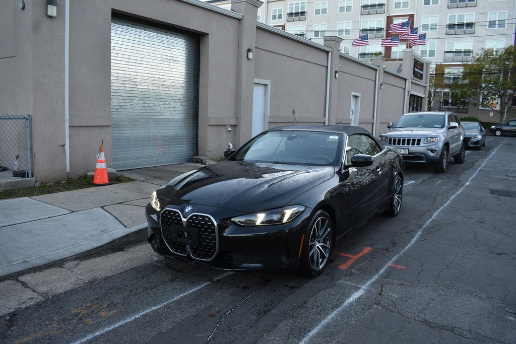 Used 2025 BMW 430i Convertible image 2