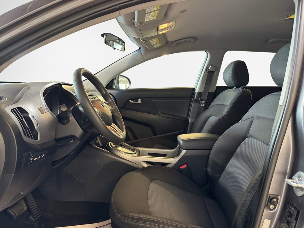 Used 2016 Kia Sportage LX AWD/4WD image 12