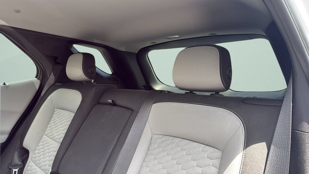 Used 2020 Chevrolet Equinox LT FWD image 10