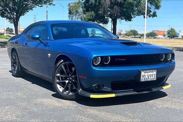 Used 2020 Dodge Challenger R/T Scat Pack w/ Plus Package RWD image 2