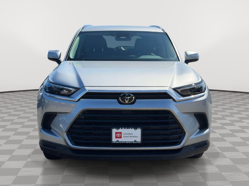 Used 2025 Toyota Grand Highlander AWD image 8