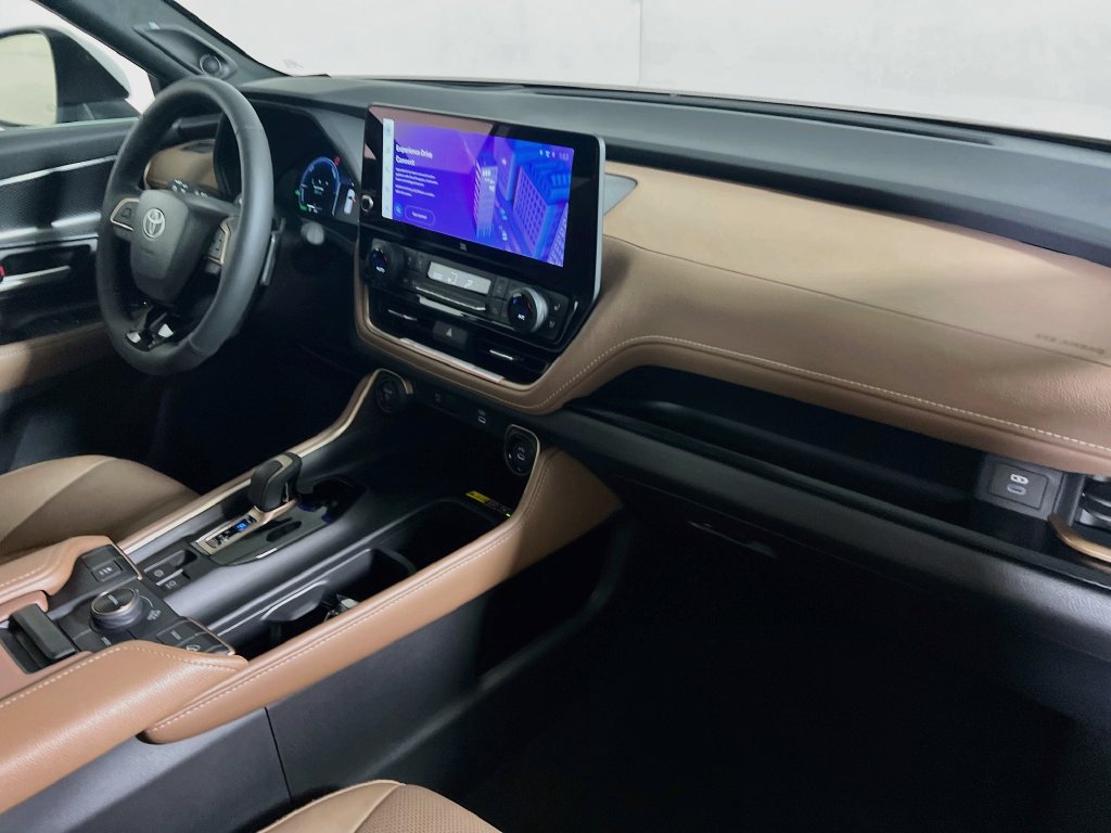 New 2026 Toyota Grand Highlander AWD Hybrid image 24