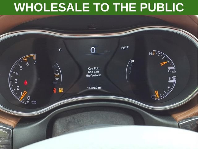 Used 2020 Jeep Grand Cherokee Overland AWD/4WD image 25