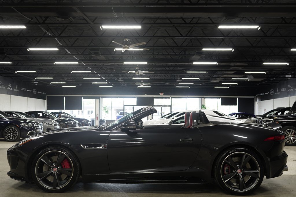 Used 2016 Jaguar F-TYPE R AWD/4WD image 4
