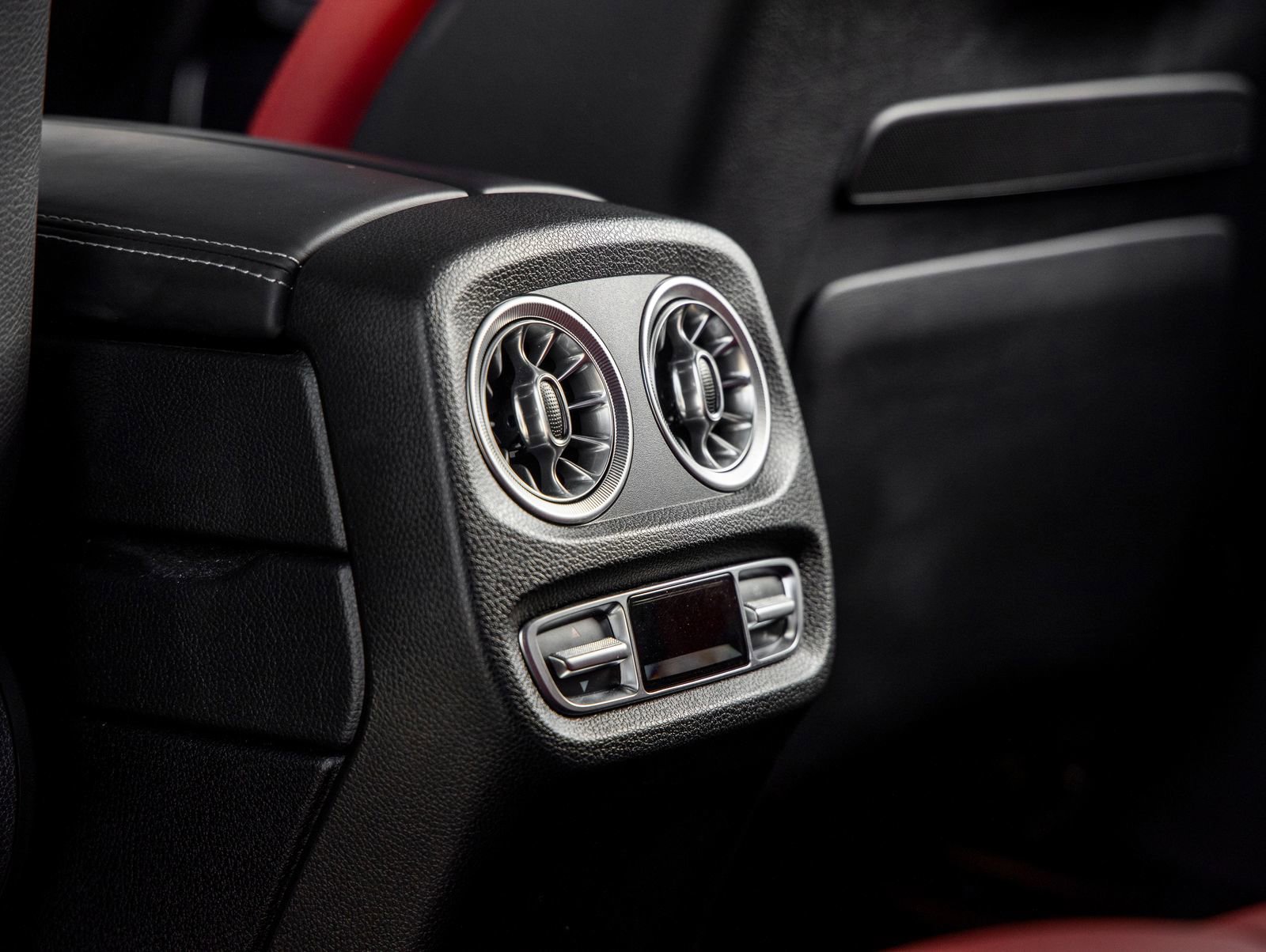 Used 2021 Mercedes-Benz G 550 image 40