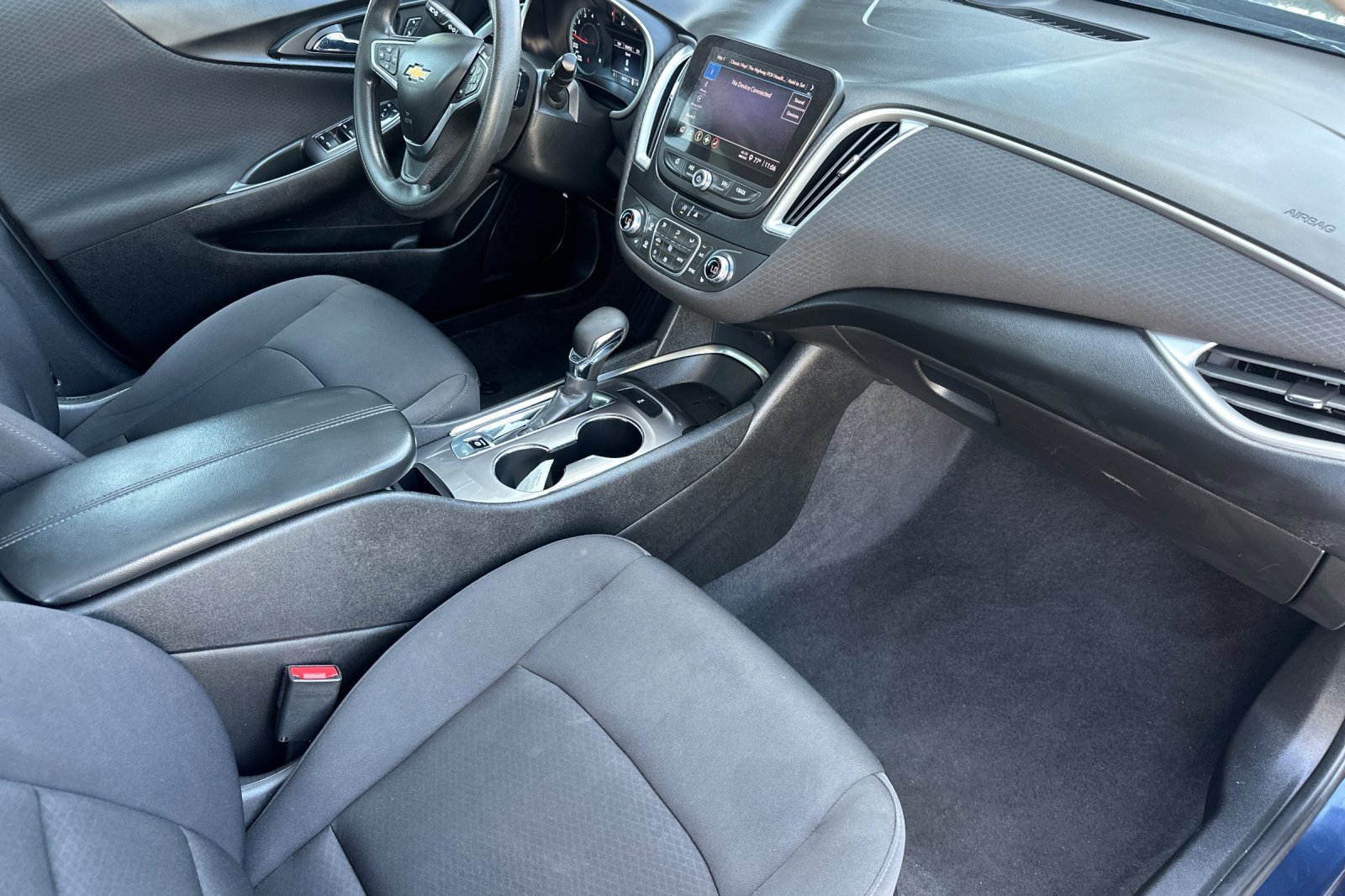 Used 2022 Chevrolet Malibu LT image 16