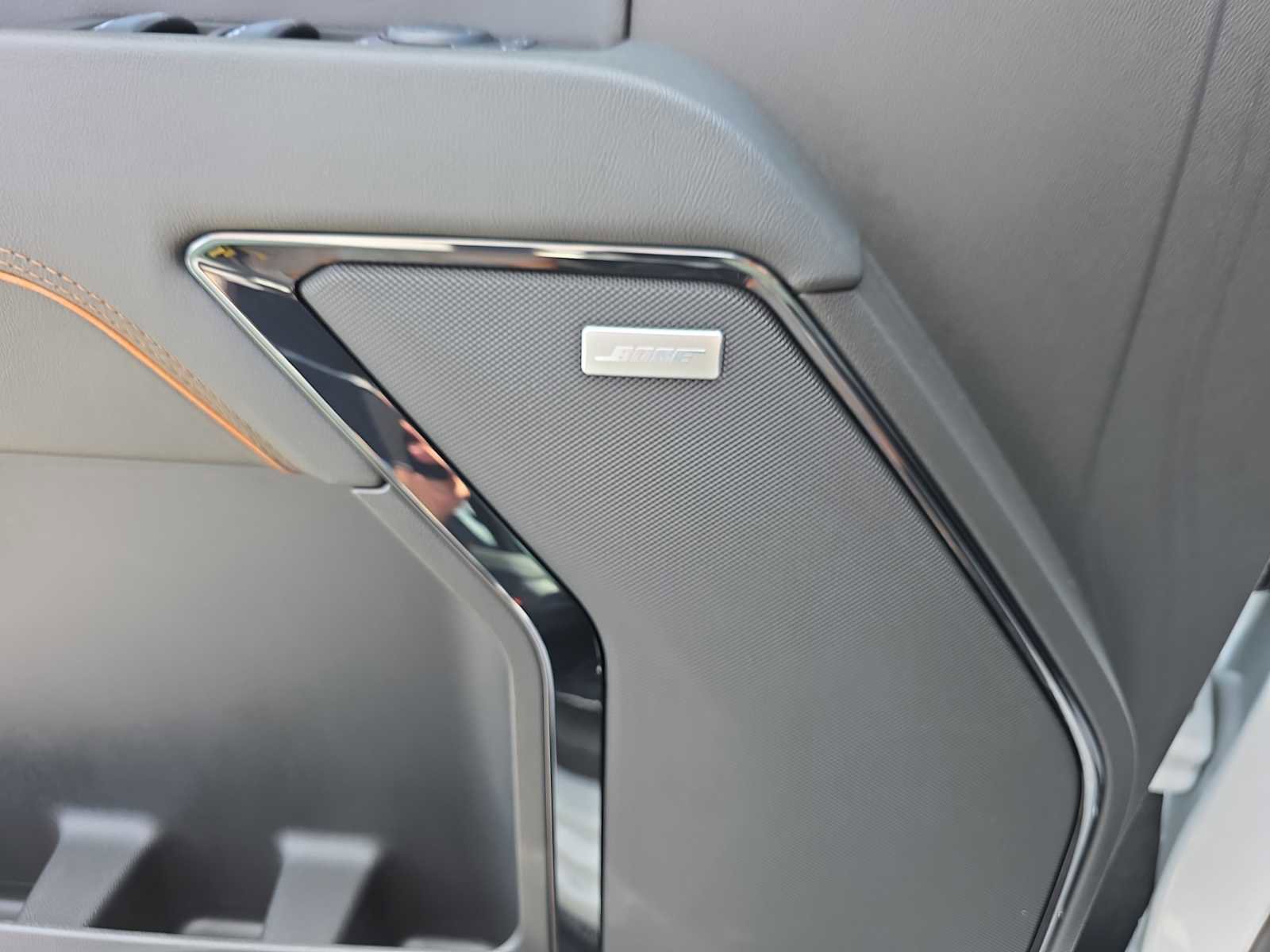 Used 2024 GMC Sierra 1500 AT4 w/ Technology Package image 30