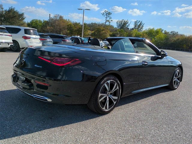 Used 2025 Mercedes-Benz CLE 300 4MATIC Cabriolet image 4