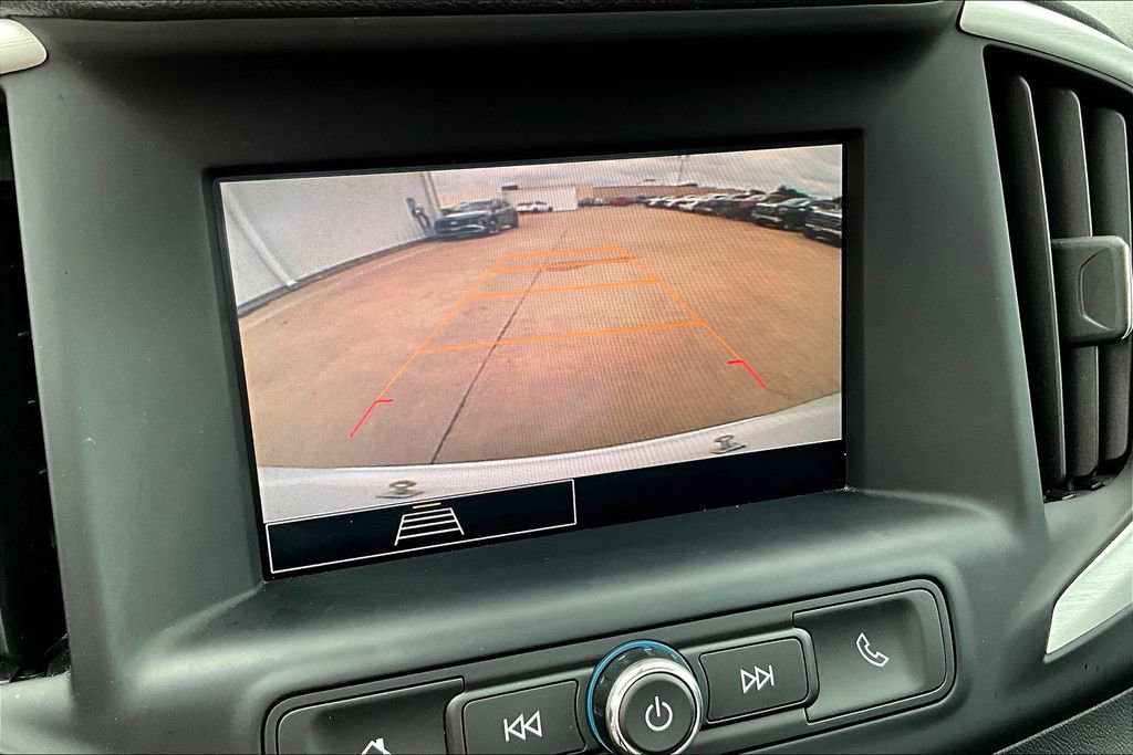 Used 2024 GMC Terrain SLE image 30
