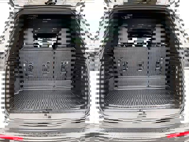 New 2026 Chevrolet Traverse LT w/ Midnight/Sport Edition image 15