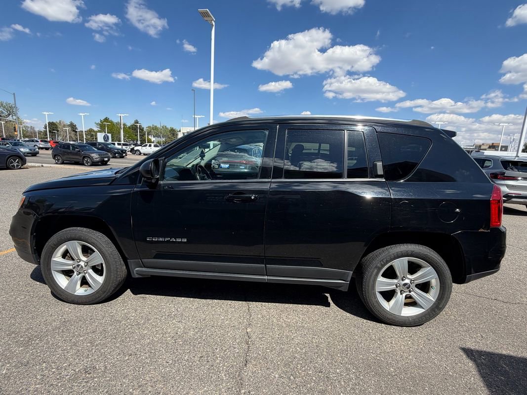 Used 2012 Jeep Compass Latitude AWD/4WD image 34