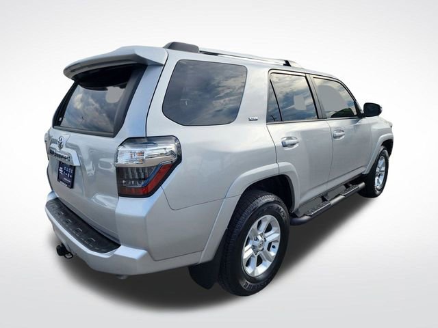 Used 2022 Toyota 4Runner SR5 Premium image 6
