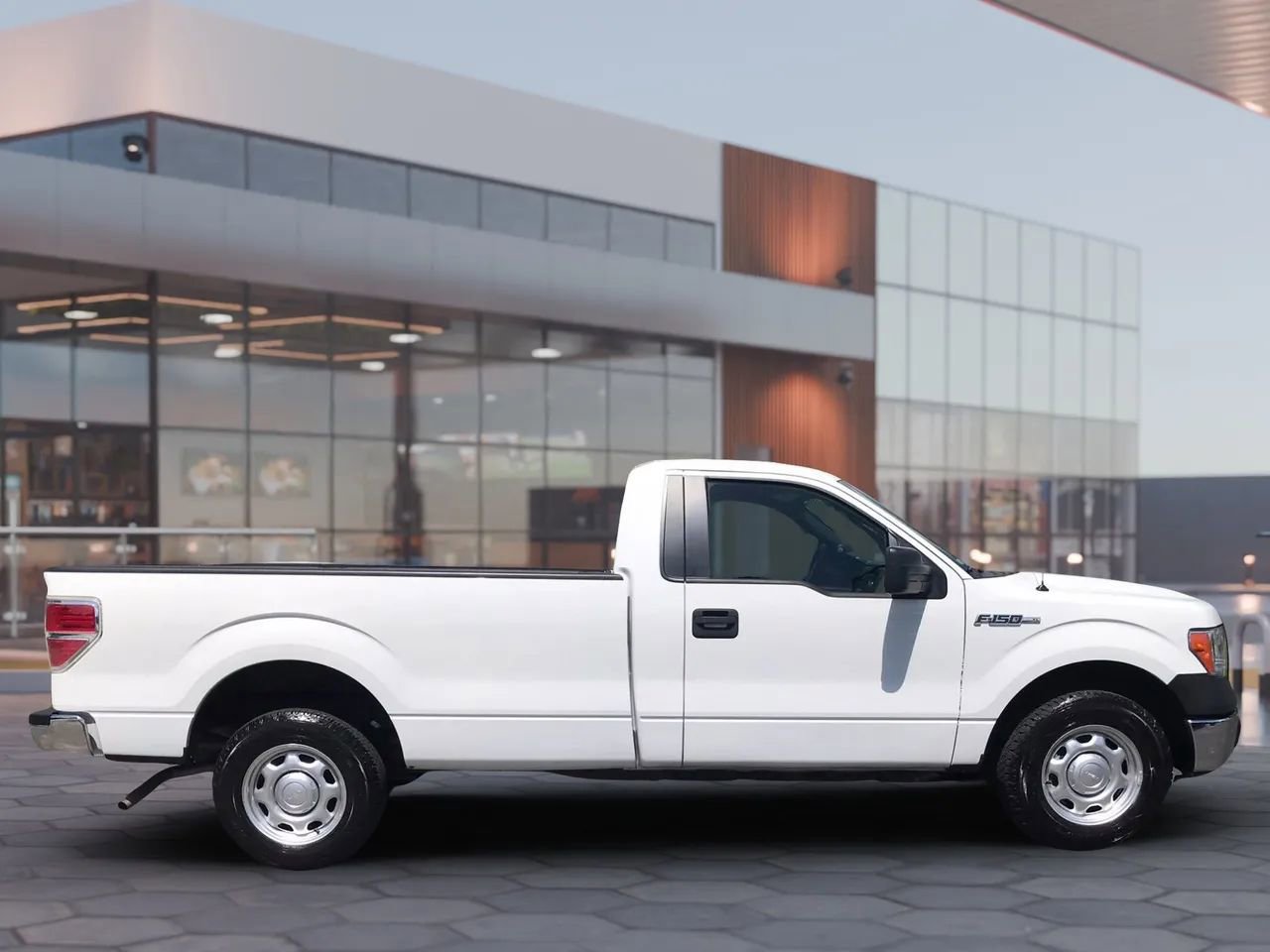 Used 2013 Ford F150 XL w/ Mid Equipment Group RWD image 8