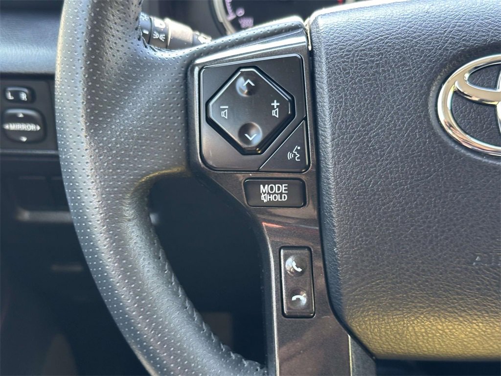 Used 2024 Toyota 4Runner TRD Off-Road image 9