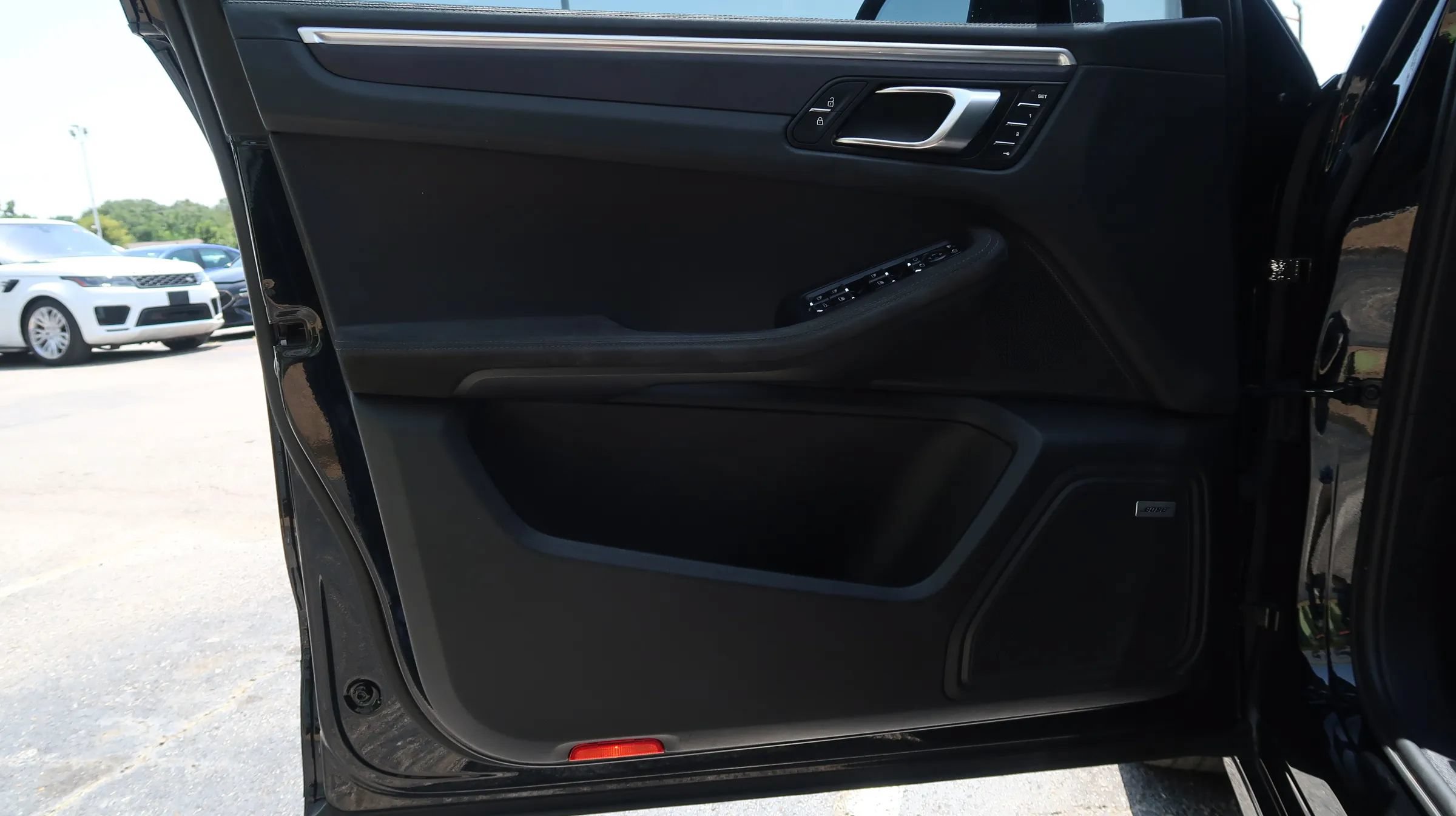 Used 2021 Porsche Macan GTS AWD/4WD image 47