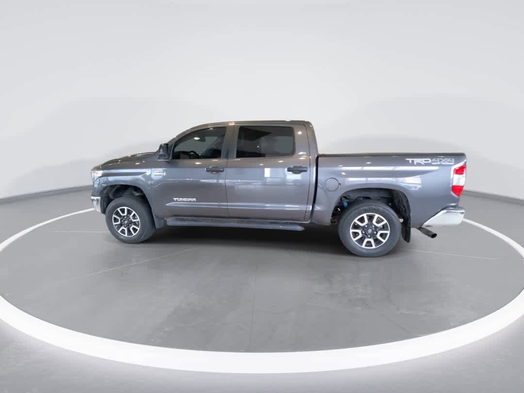 Used 2018 Toyota Tundra SR5 w/ TRD Off Road Package AWD/4WD image 5