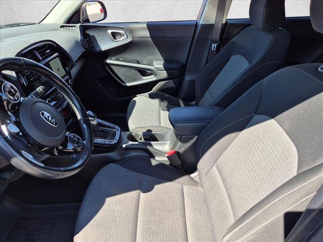 Used 2020 Kia Soul EX FWD image 13