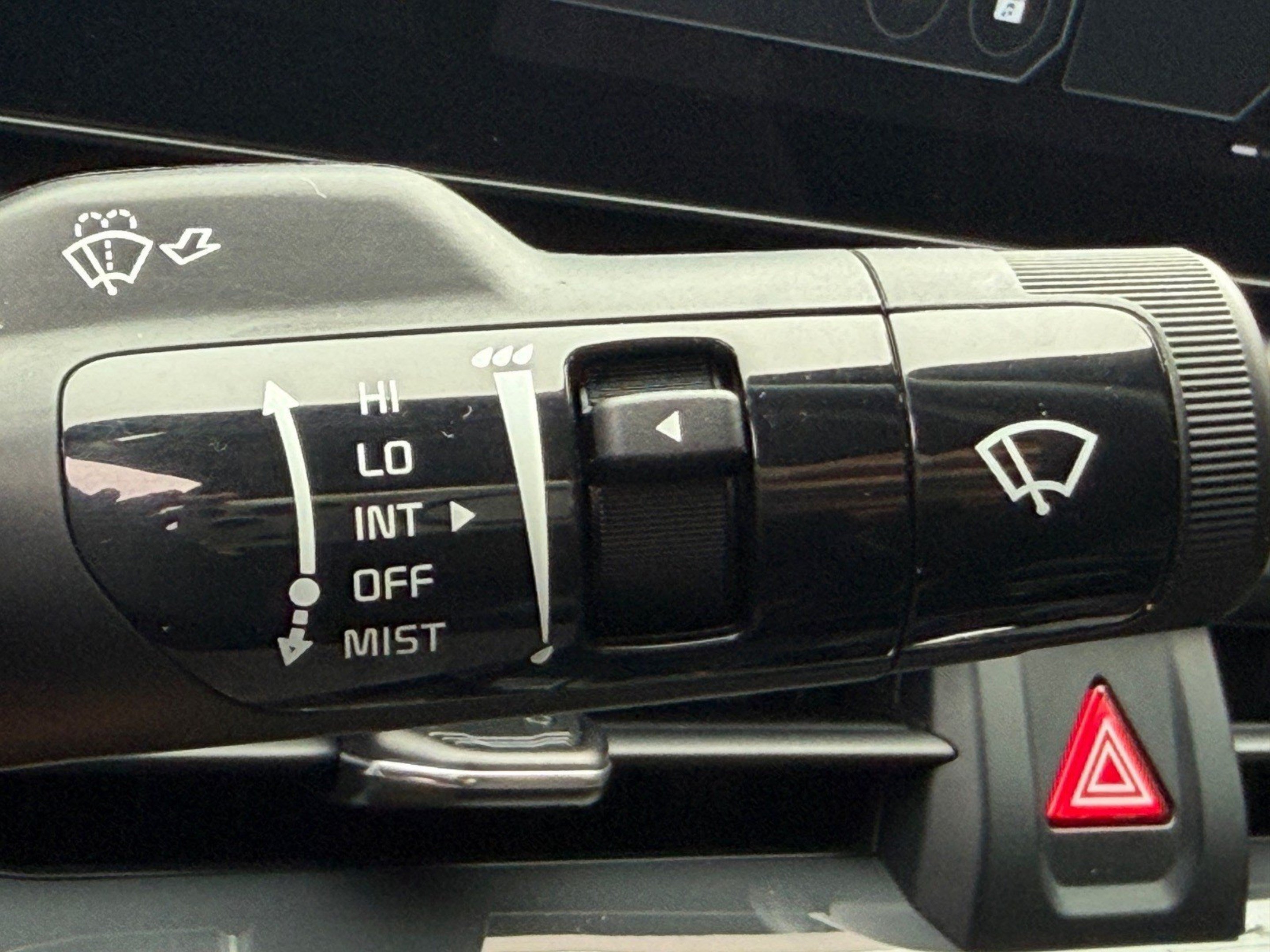 Used 2025 Kia K4 EX FWD image 34