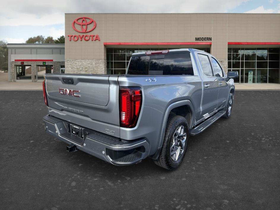 Used 2025 GMC Sierra 1500 SLT w/ SLT Premium Package image 5