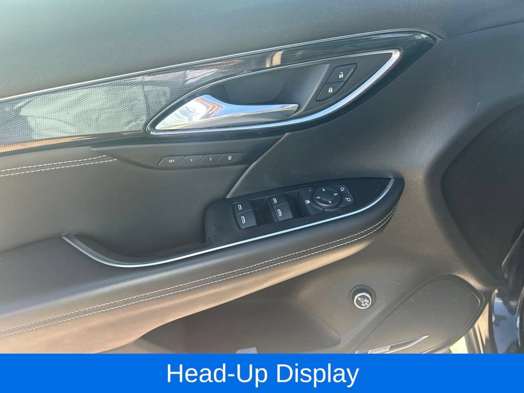 Used 2021 Buick Envision Essence w/ Technology Package I AWD/4WD image 7