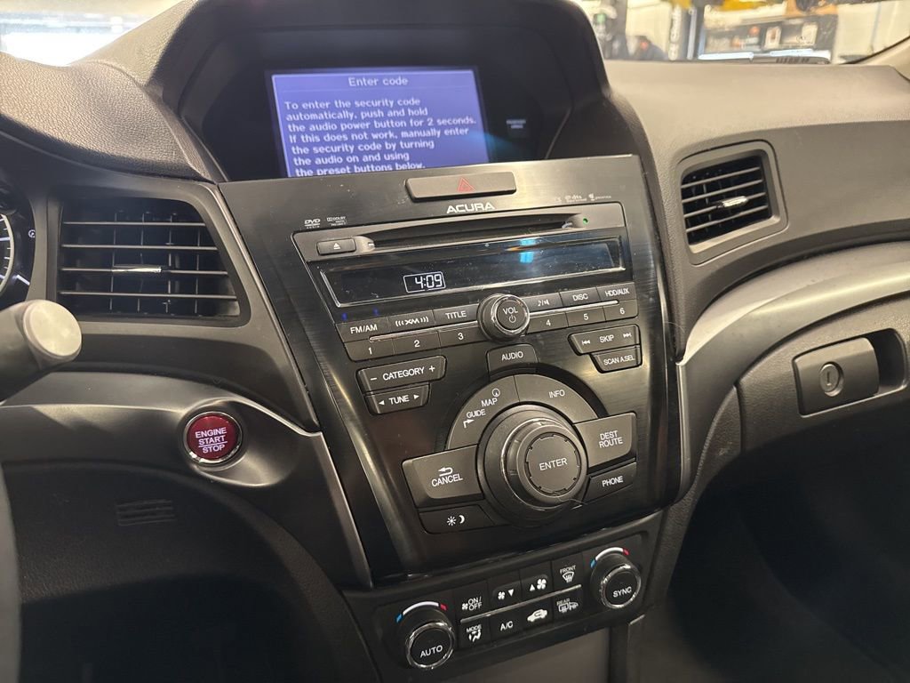 Used 2014 Acura ILX w/ Technology Package image 14