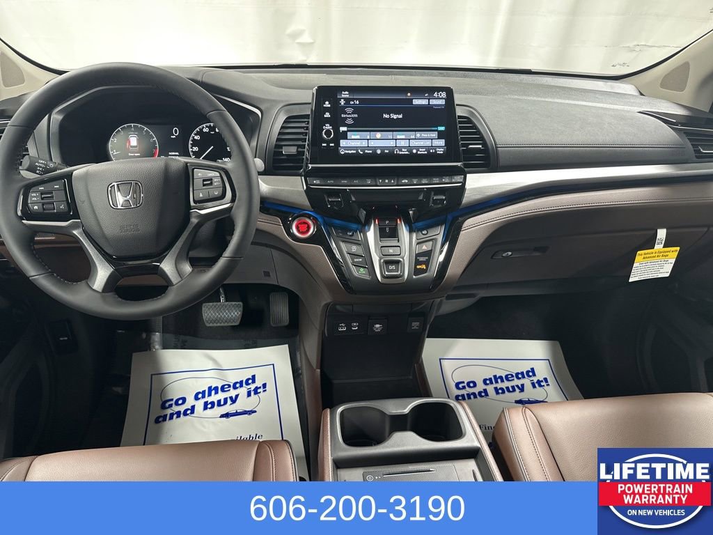 New 2026 Honda Odyssey Touring image 12