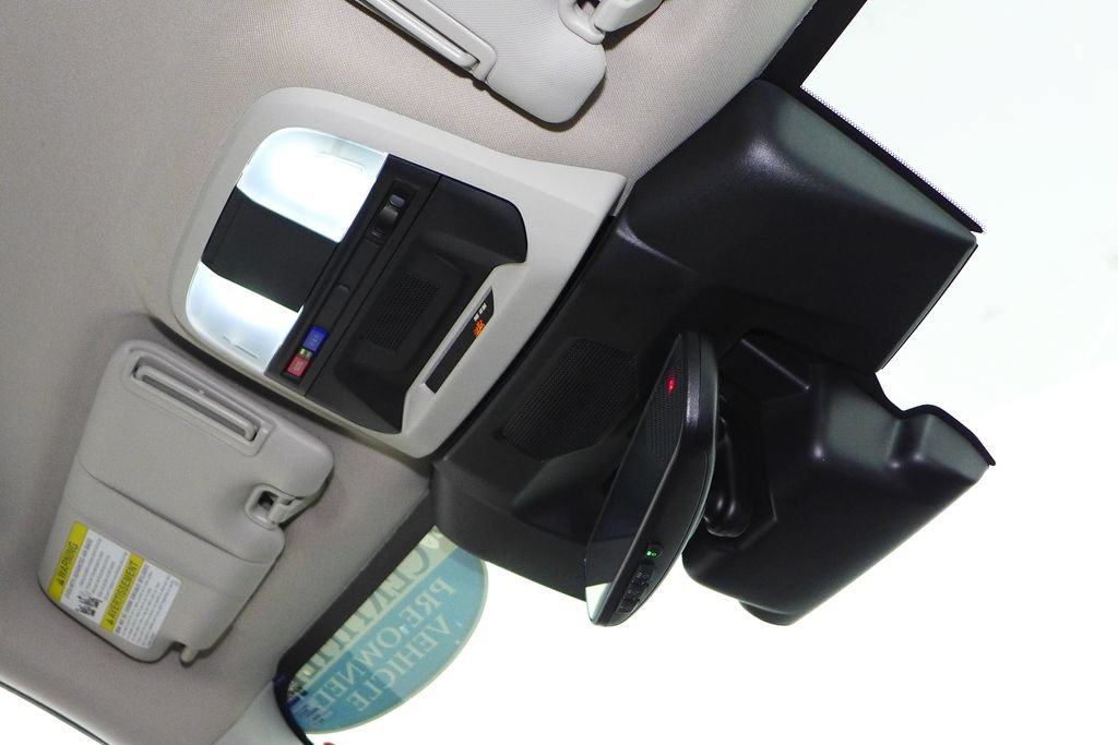 Certified 2024 Subaru Crosstrek 2.0i Premium w/ Crosstrek Mirror Package AWD/4WD image 17
