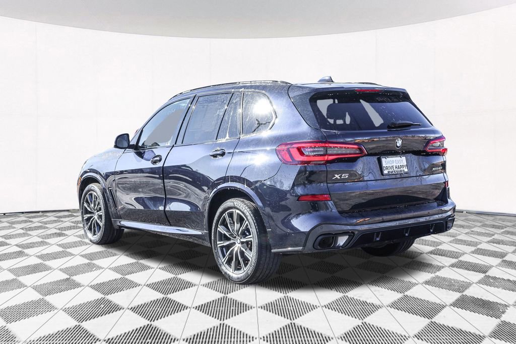 Used 2022 BMW X5 xDrive40i w/ M Sport Package image 16