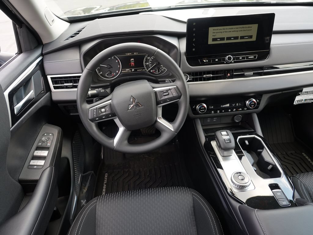 New 2026 Mitsubishi Outlander ES AWD/4WD image 20
