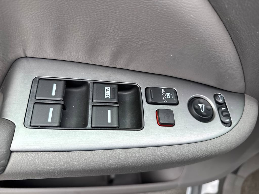 Used 2010 Honda Odyssey EX-L image 13