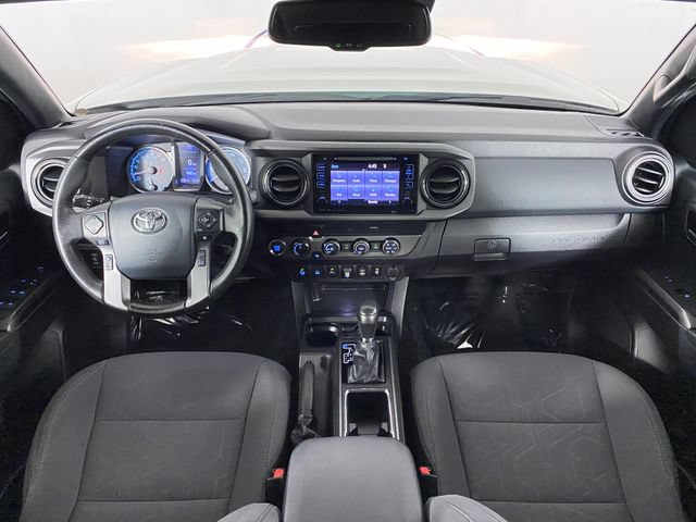 Used 2019 Toyota Tacoma TRD Sport AWD/4WD image 12