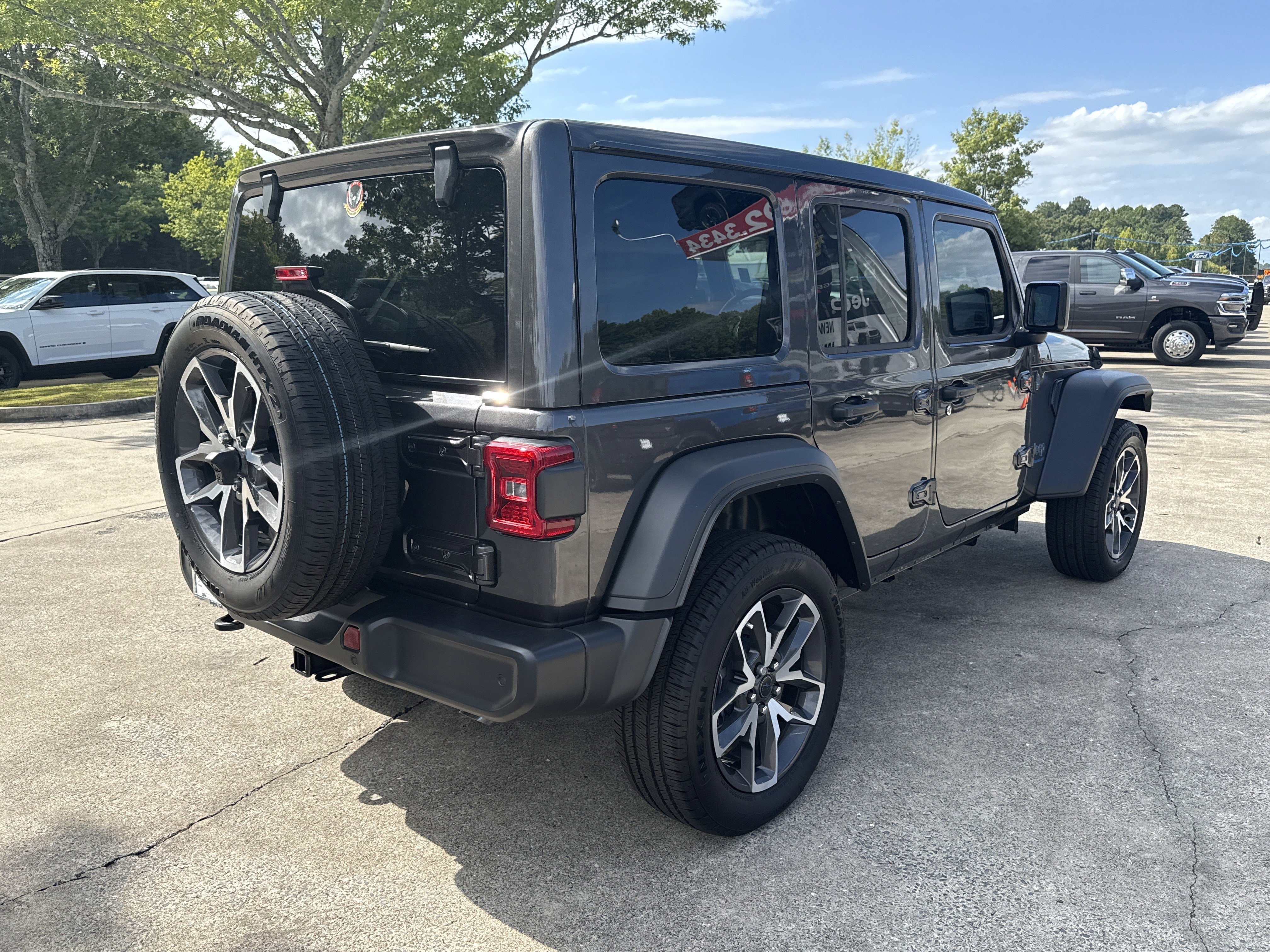 New 2025 Jeep Wrangler Unlimited Sport S 4xe w/ Convenience Group AWD/4WD image 7