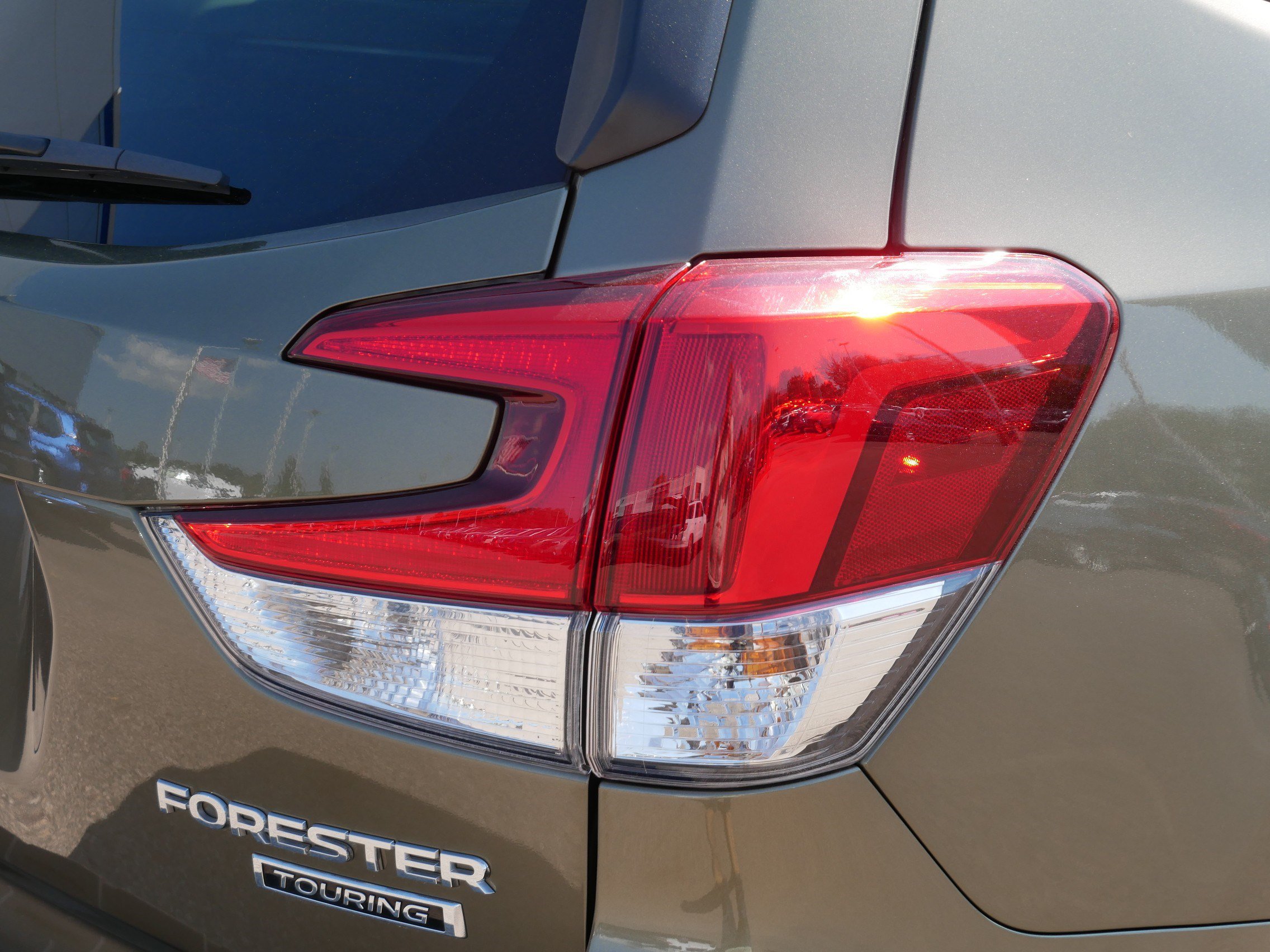Used 2023 Subaru Forester Touring w/ Popular Package #3 AWD/4WD image 17