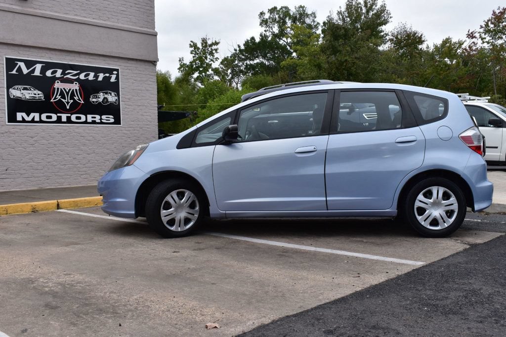 Used 2010 Honda Fit image 3