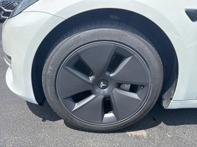 Used 2023 Tesla Model 3 Standard Range RWD image 10
