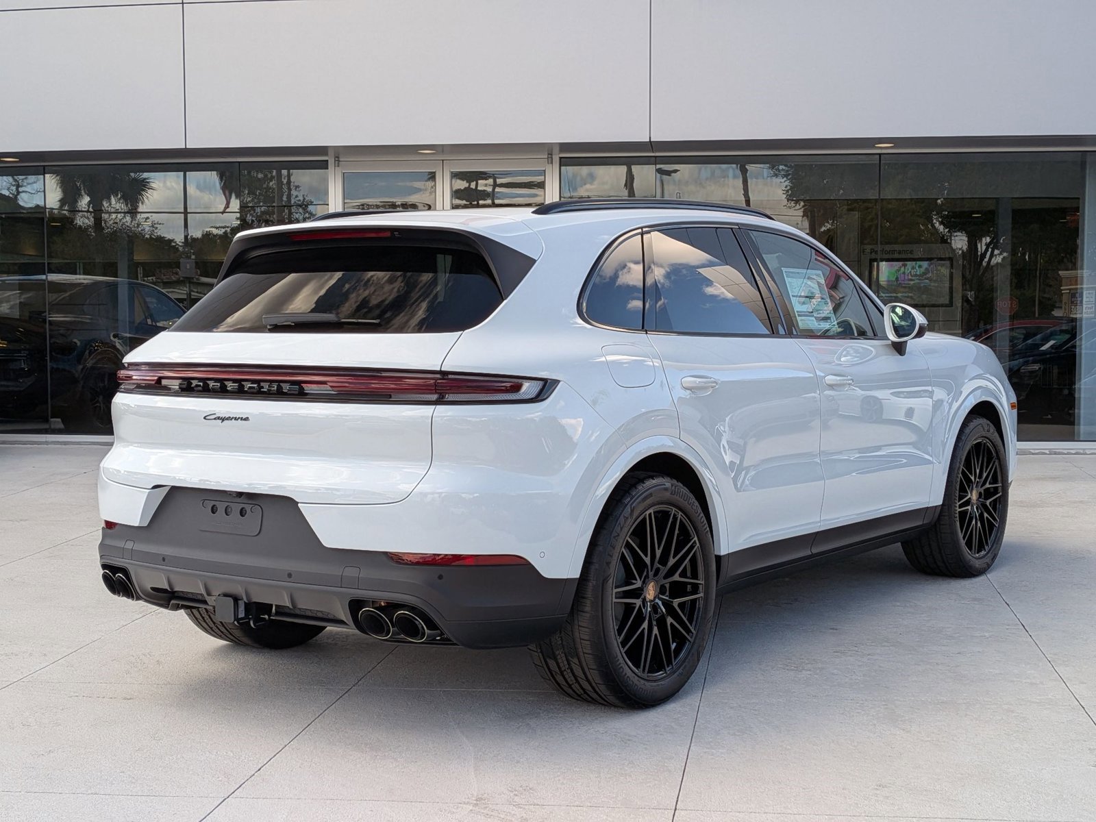 New 2026 Porsche Cayenne image 9