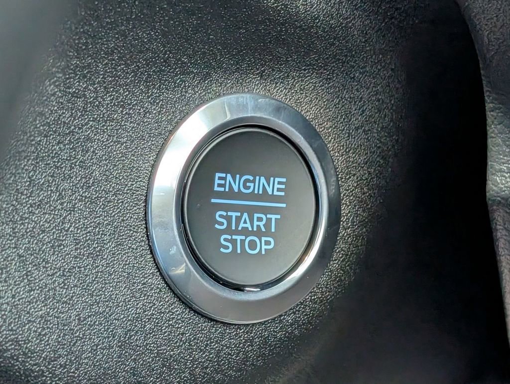 New 2026 Ford Transit 250 148 Medium Roof w/ Load Area Protection Package image 32