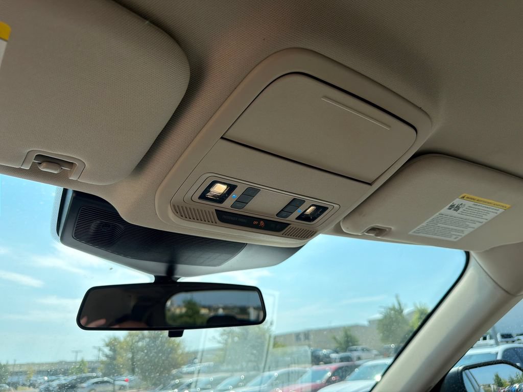 Used 2021 Ford Explorer 2WD image 23
