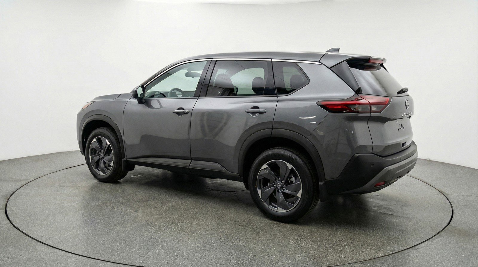 Used 2025 Nissan Rogue SV image 6
